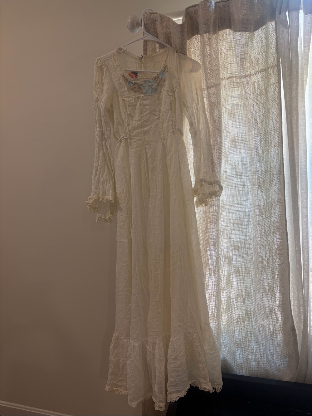 Rivia Long Sleeve Dress